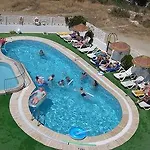 فندق Ozukara 1