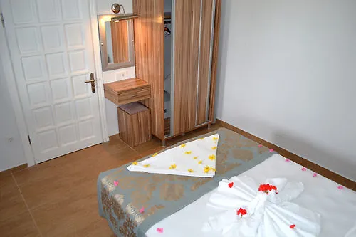 Szálloda Ozukara 1 Gümbet